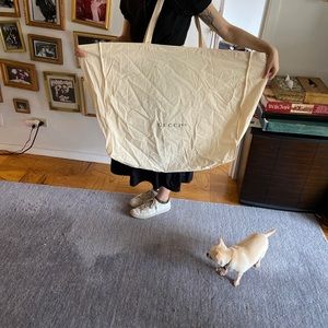 Gucci tote. Huge!